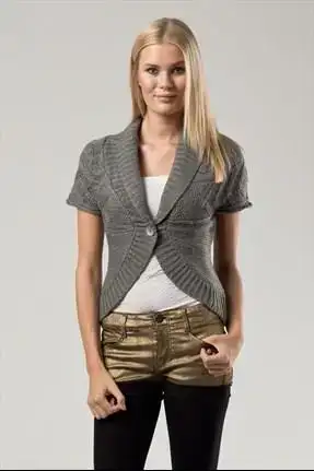 $Julia-Grace-Modelleri-2012(26).webp