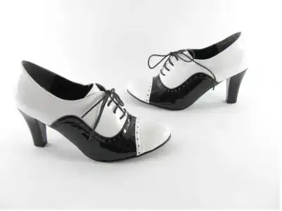 $2012-bagcikli-topuklu-ayakkabi (7).webp