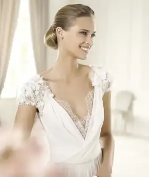 $Elie-Saab-Gelinlik-2012-Modelleri (9).webp