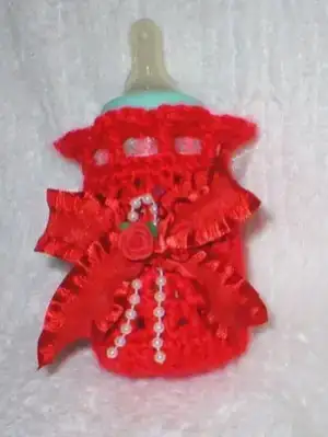 $bottlecoverredbow.webp