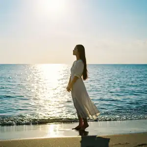 deniz kenarinda yürümek.webp