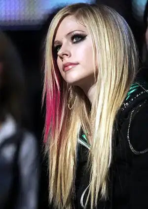 $avril-lavigne-104.webp