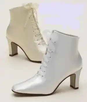 $boots wedding shoes.webp