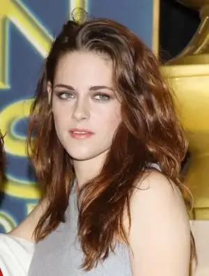 $kstewartfans110112-3__46_.webp