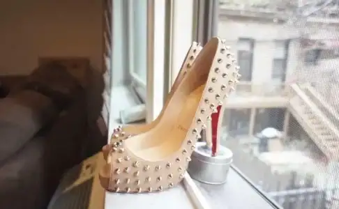 $christian-louboutin-2013-modelleri (54).webp