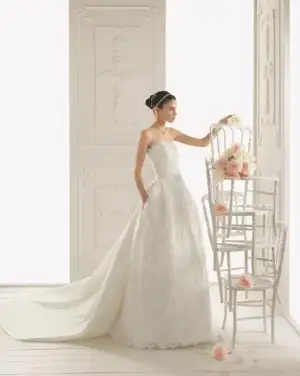 $aire_barcelona_2013_gelinlik_modelleri (85).webp