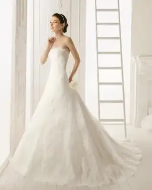 $aire_barcelona_2013_gelinlik_modelleri (88).webp