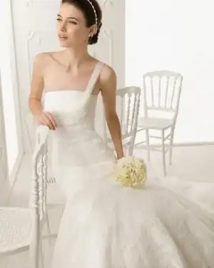 $aire_barcelona_2013_gelinlik_modelleri (95).webp