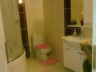 $15112012057.webp