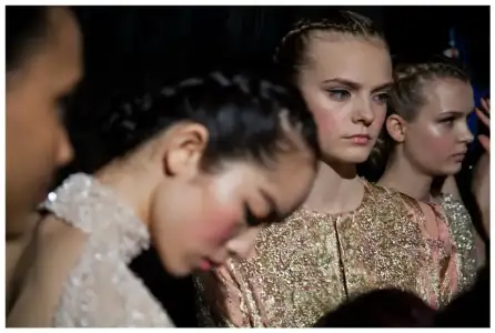 $Haute-Couture-Sonbahar-Kis-2012-2013 (16).webp