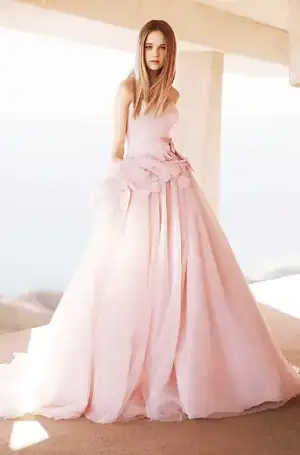 $Vera-Wang-11.webp