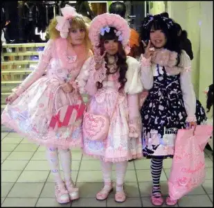 $tokyo_harajuku_sokak_modasi (41).webp