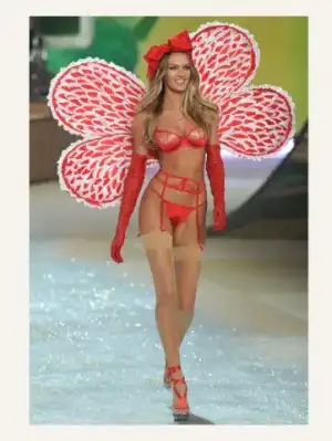 $victoria_secret_2013-13.webp $victoria_secret_2013-13.webp