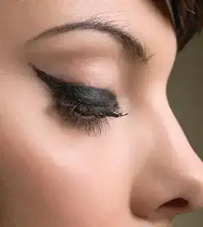 $eyeliner-kapak-300x336.webp