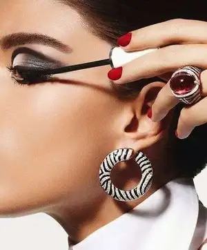sonbahar_2013_makyaj_trendleri-14.webp