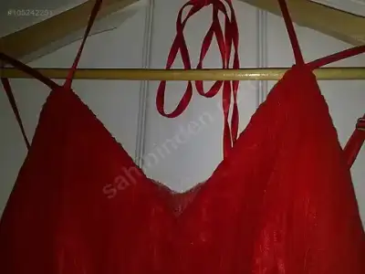 $105242251y68.webp