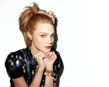 $Jessica-Stam-x-ALDO-02.webp $Jessica-Stam-x-ALDO-02.webp