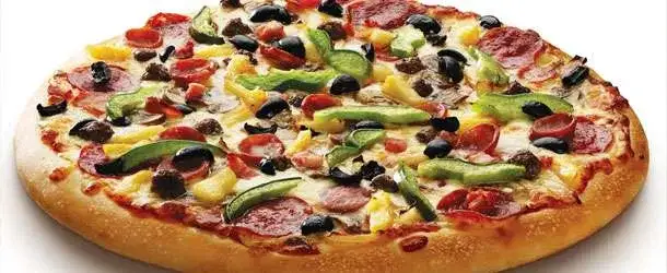 nefis_pizza_tarifi.webp