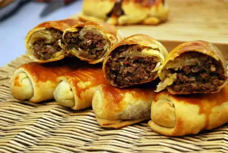 $Cevizli_kiymali_osmanli_boregi_tarifi.webp
