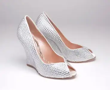 $1408-zapatos-de-novia1-jpg.webp