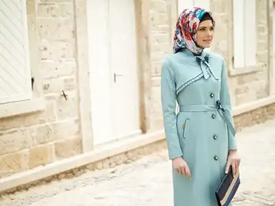 $Tekbir-giyim-pardesu-modelleri-2012-11 (1).webp