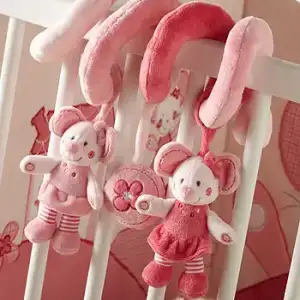 $peluche-spirale-pour-poussette.webp