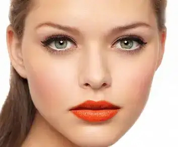 $Makeup-Tips-for-Making-Small-Eyes-Look-Bigger.webp