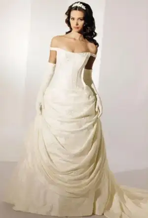 $Old-style-wedding-dresses2.webp