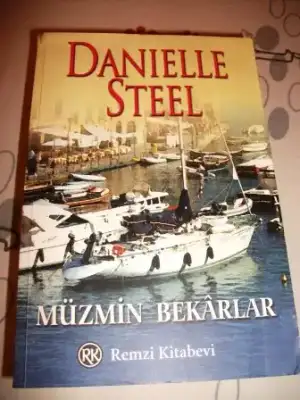 $danielle steel m&#252;zmin bekarlar.webp
