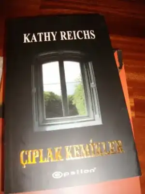$kathy reichs &#231;&#305;plak kemikler.webp