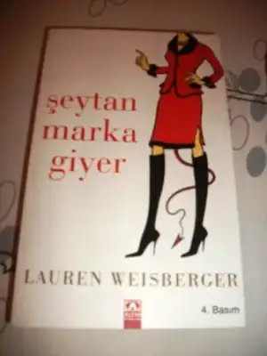 $lauren weisberger &#351;eytan marka giyer.webp