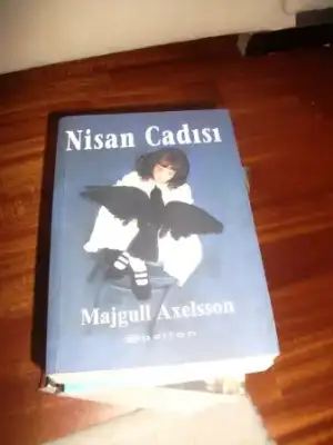 $majgull axelsson nisan cad&#305;s&#305;.webp