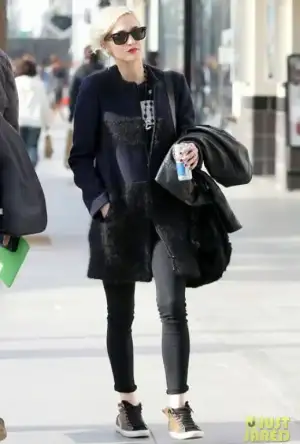 $ashlee-simpson1-550x814.webp