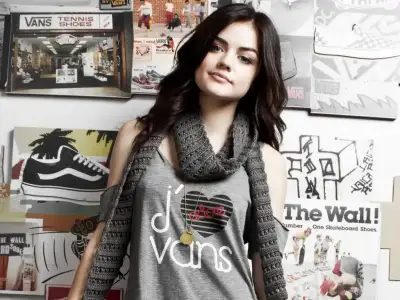 $lucy-hale-wallpaper-2013-0.webp