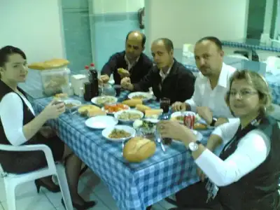 $156198_476725383146_262879_n.webp