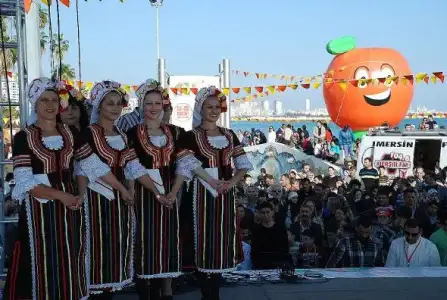 $mersin-narenciye-festivali-sona-erdi-1134981.webp