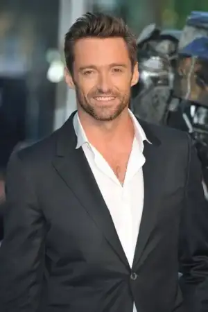 $hugh-jackman-uk-premiere-real-steel-01.webp