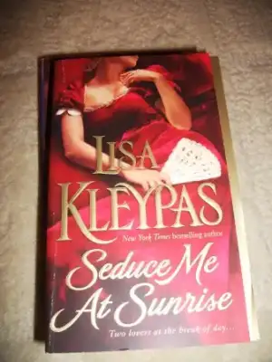 $lisa kleypas seduce me at sunrise.webp
