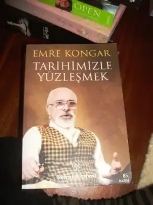 $emre kongar tarihimizle y&#252;zle&#351;mek.webp