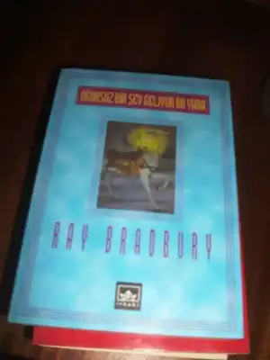 $ray bradbury u&#287;ursuz bir&#351;ey geliyor bu yana.webp