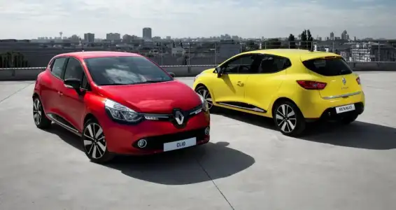 $2013_renault_clio_overseas_01-0704.webp