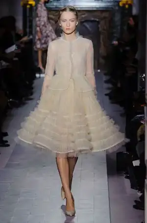 $valentino_ilkbahar_yaz_2013_modelleri (14).webp