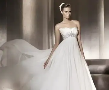 $2013_en_guzel_gelinlik_modelleri (10).webp