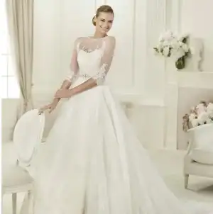 $2013_en_guzel_gelinlik_modelleri (11).webp