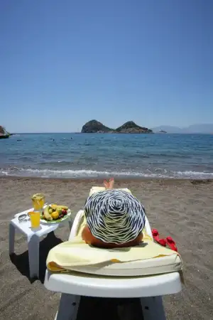 $g0mn2gnb7m-207201213.webp