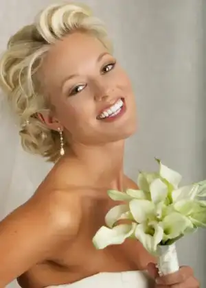 $Gretchen-Marie-Bridal-Wedding-Makeup-Artist-Long-Island.webp