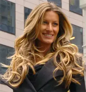 $gisele-long-wavy.webp
