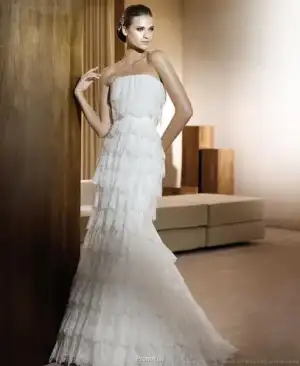 $pronovias_2011_bridal_collection_icono.webp