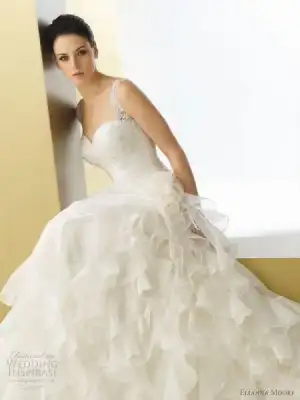 $elianna-moore-wedding-gown-2011.webp