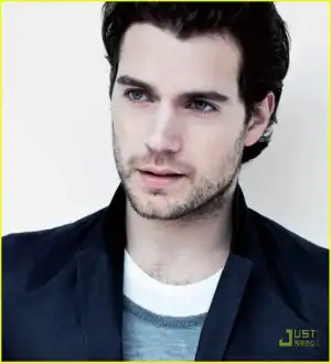 $henry-cavill-upstreet-magazine-01.webp